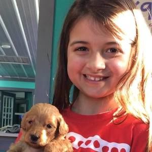 Meet your Posher, Laura